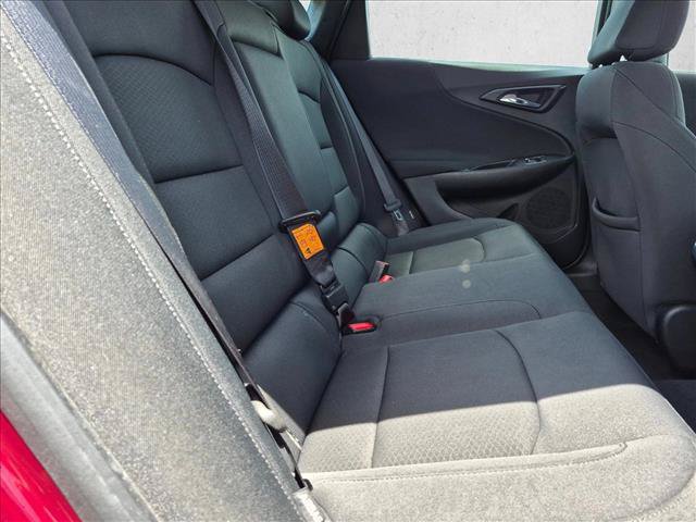 Used 2016 Chevrolet Malibu LT FWD image 13