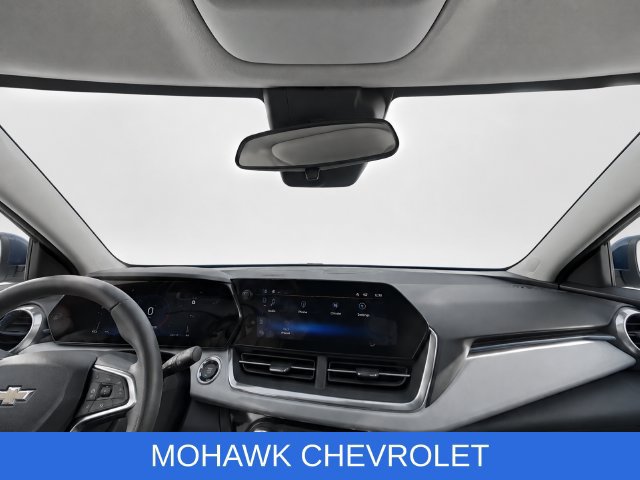 Used 2024 Chevrolet Trax LT w/ Driver Confidence Package FWD image 15