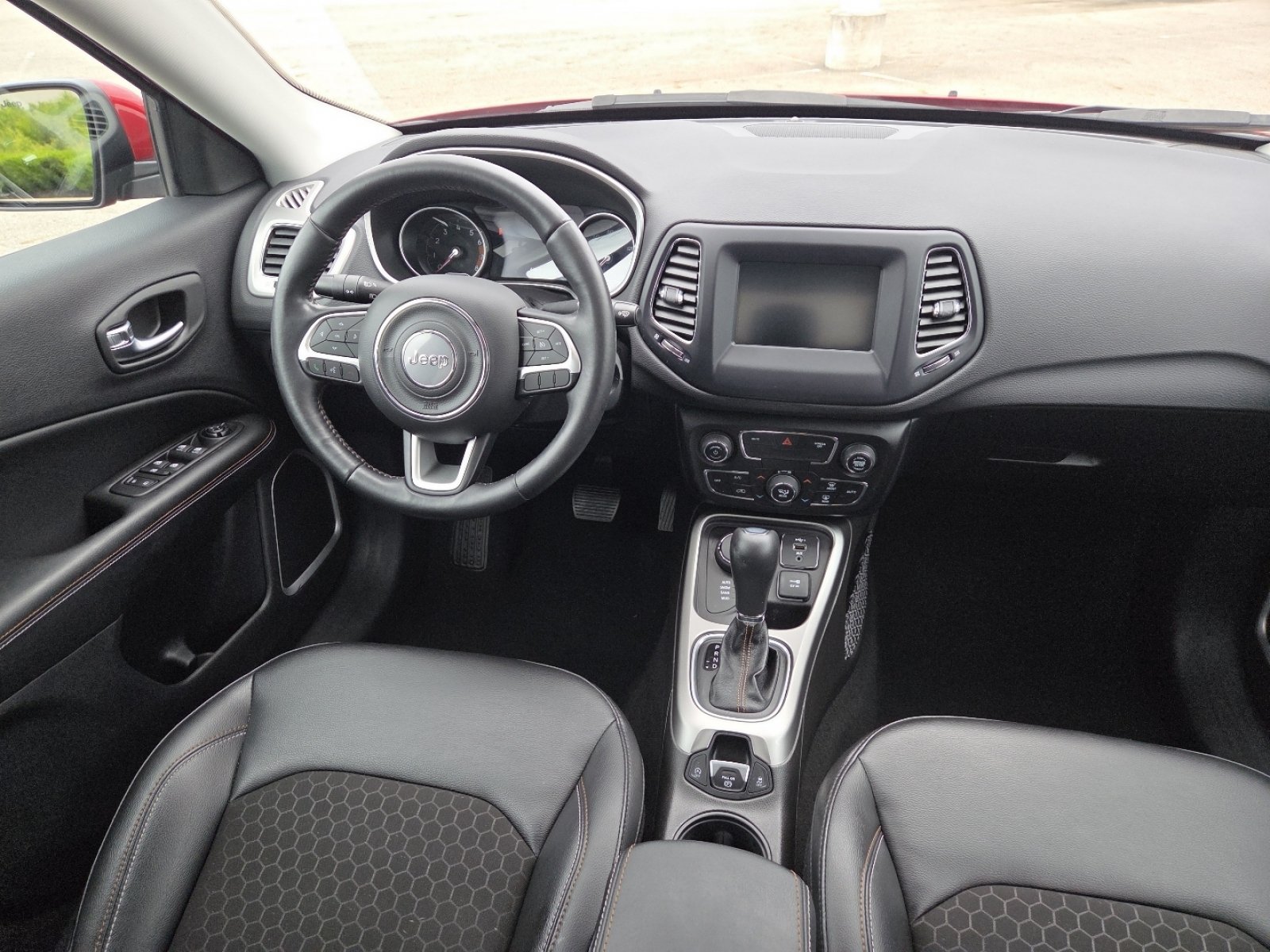 Used 2021 Jeep Compass Latitude w/ Convenience Group AWD/4WD image 22