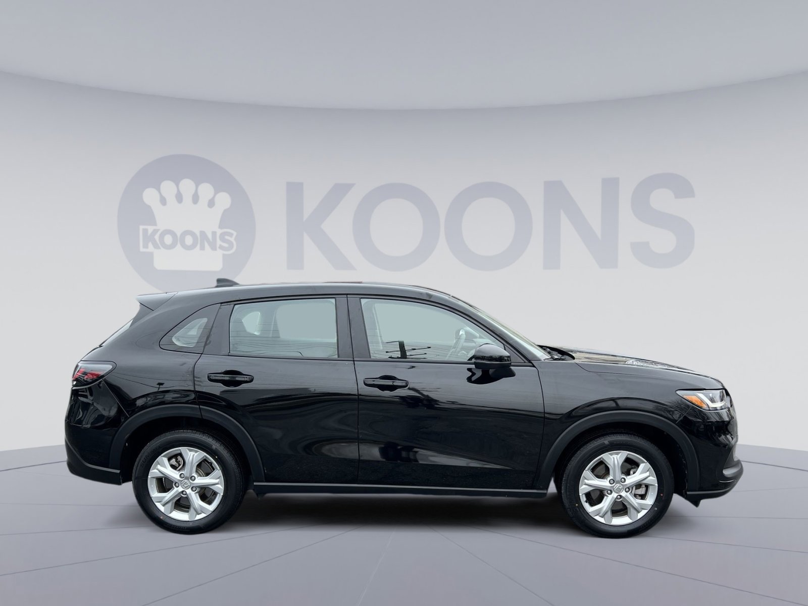 Used 2023 Honda HR-V LX image 8