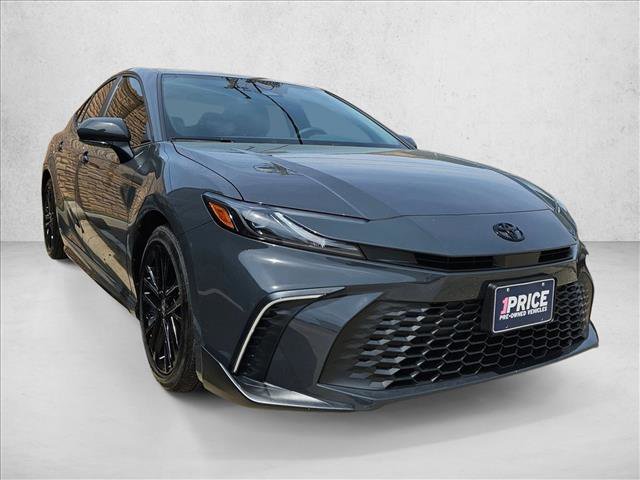 Used 2026 Toyota Camry SE w/ Convenience Package video 3