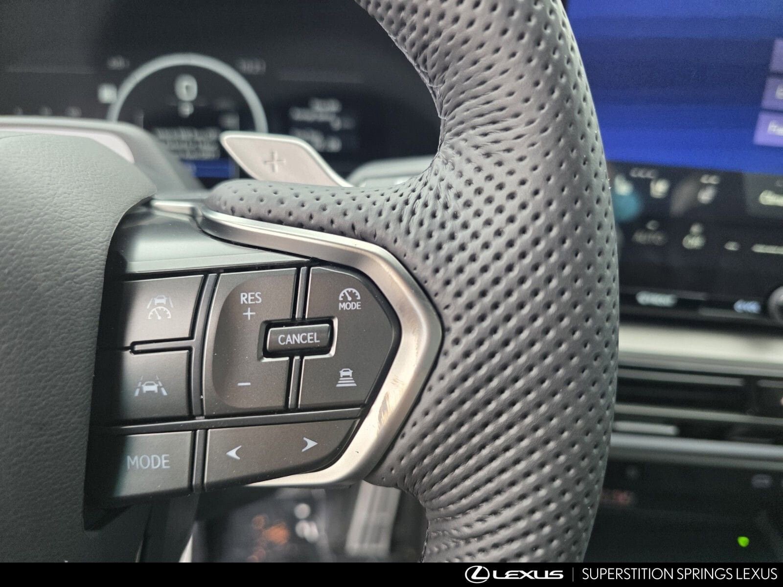 New 2026 Lexus TX 500h AWD image 23
