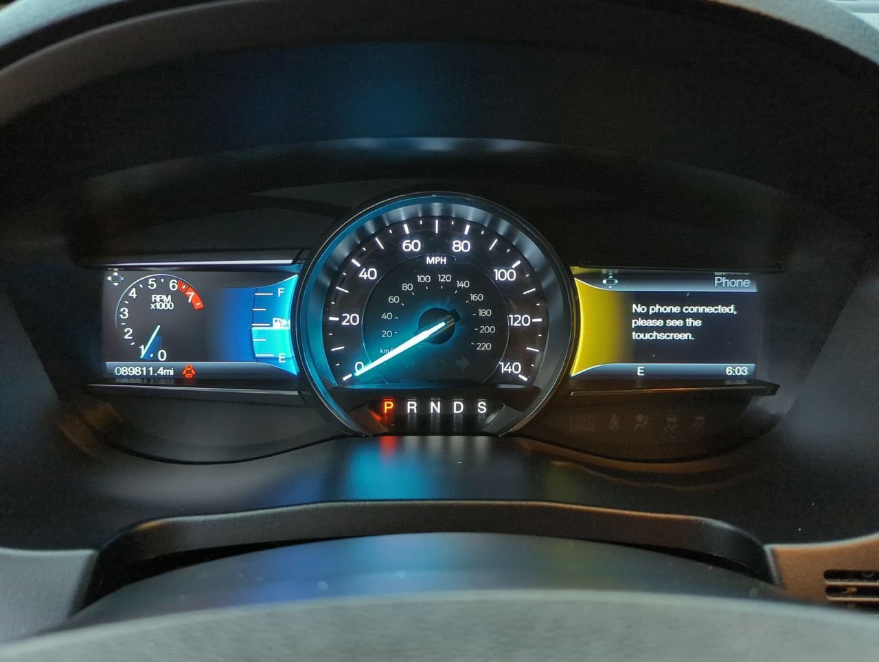 Used 2017 Ford Explorer XLT w/ Equipment Group 202A FWD image 12