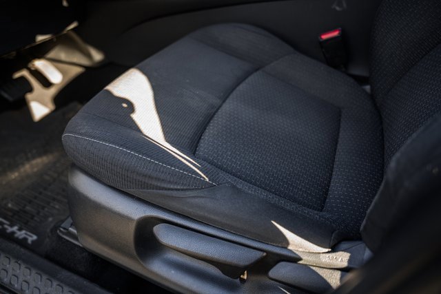 Used 2018 Toyota C-HR XLE image 28