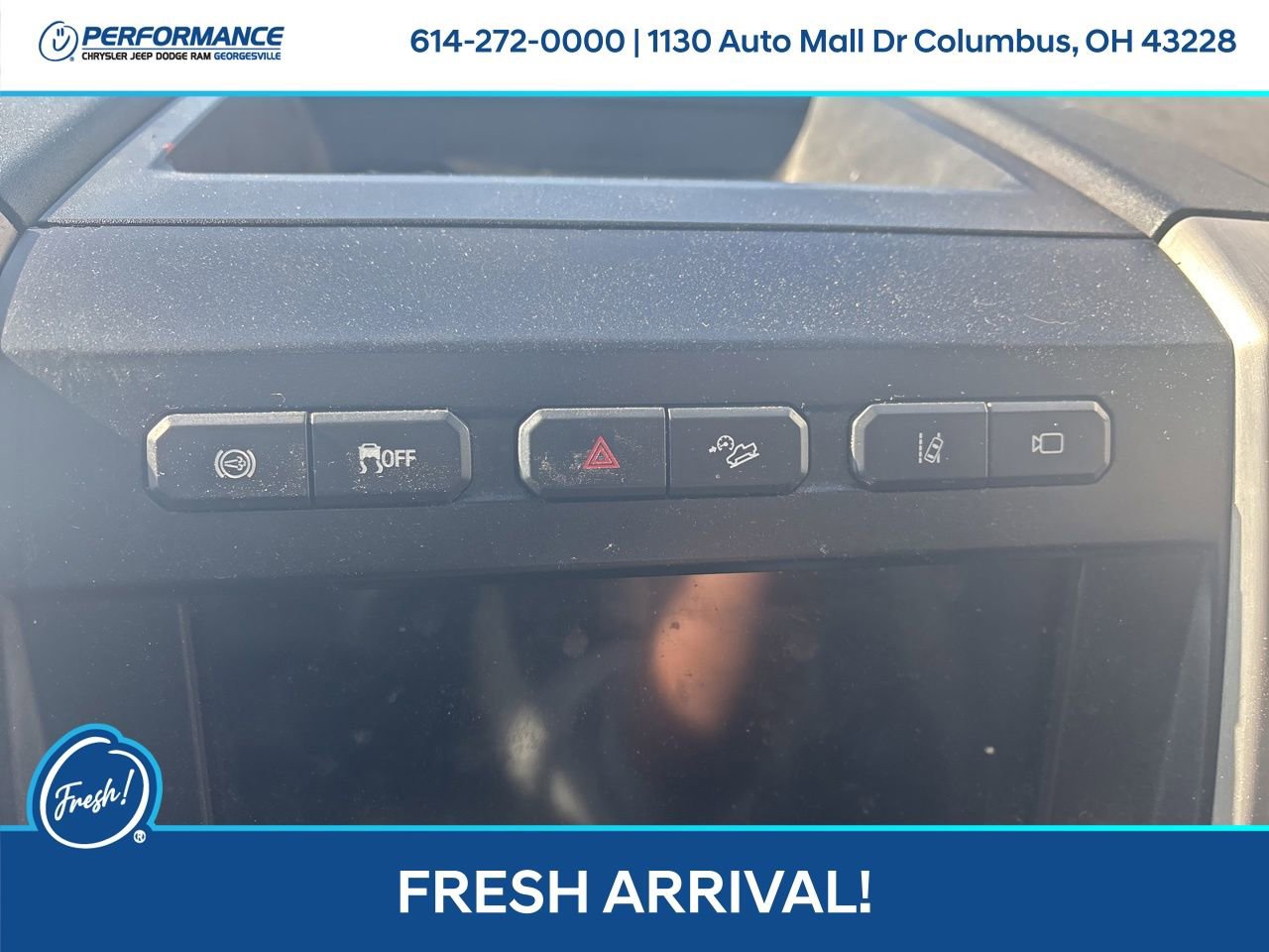 Used 2021 Ford F450 Platinum w/ FX4 Off-Road Package image 25