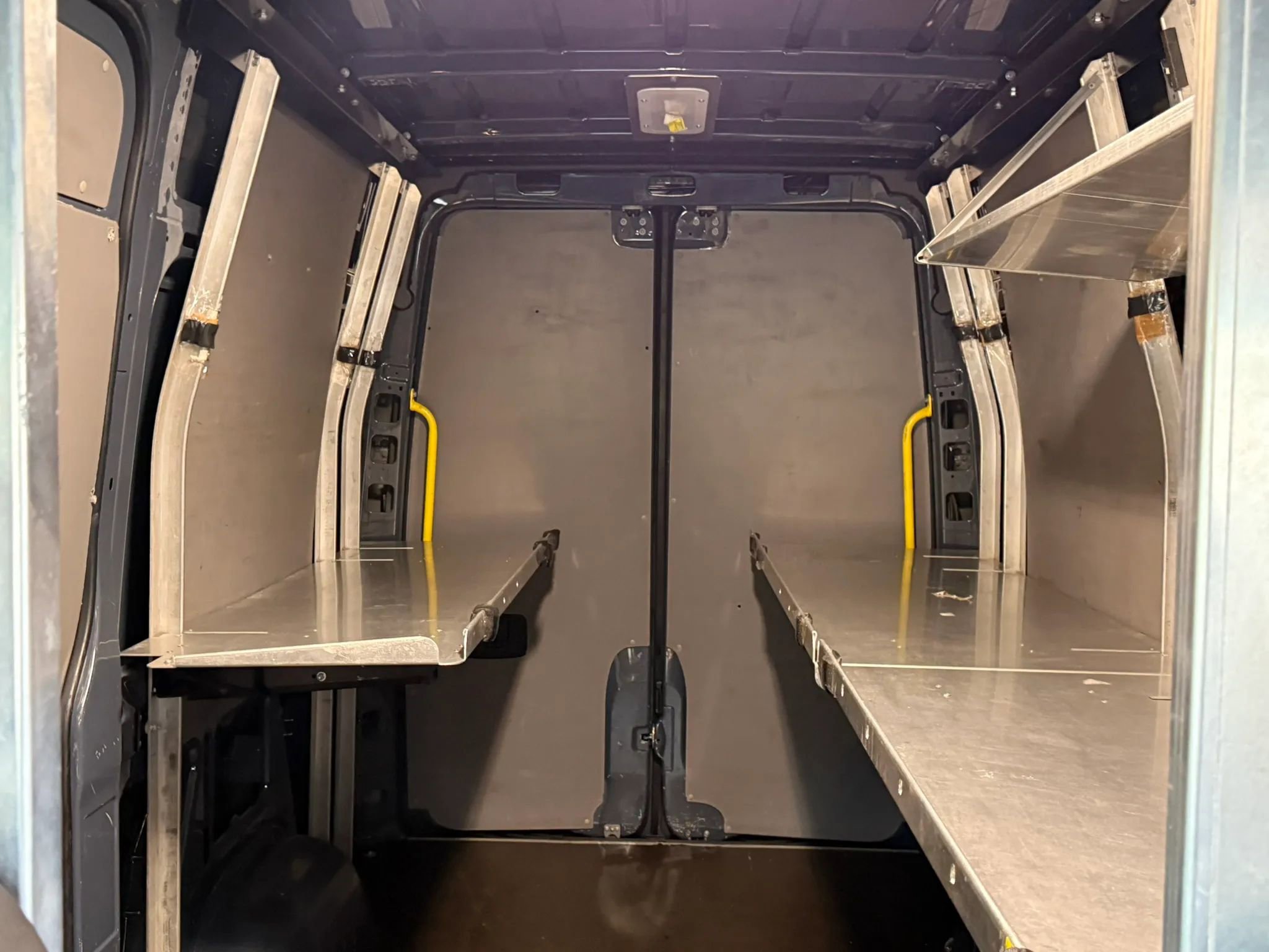 Used 2019 Mercedes-Benz Sprinter 144 image 19