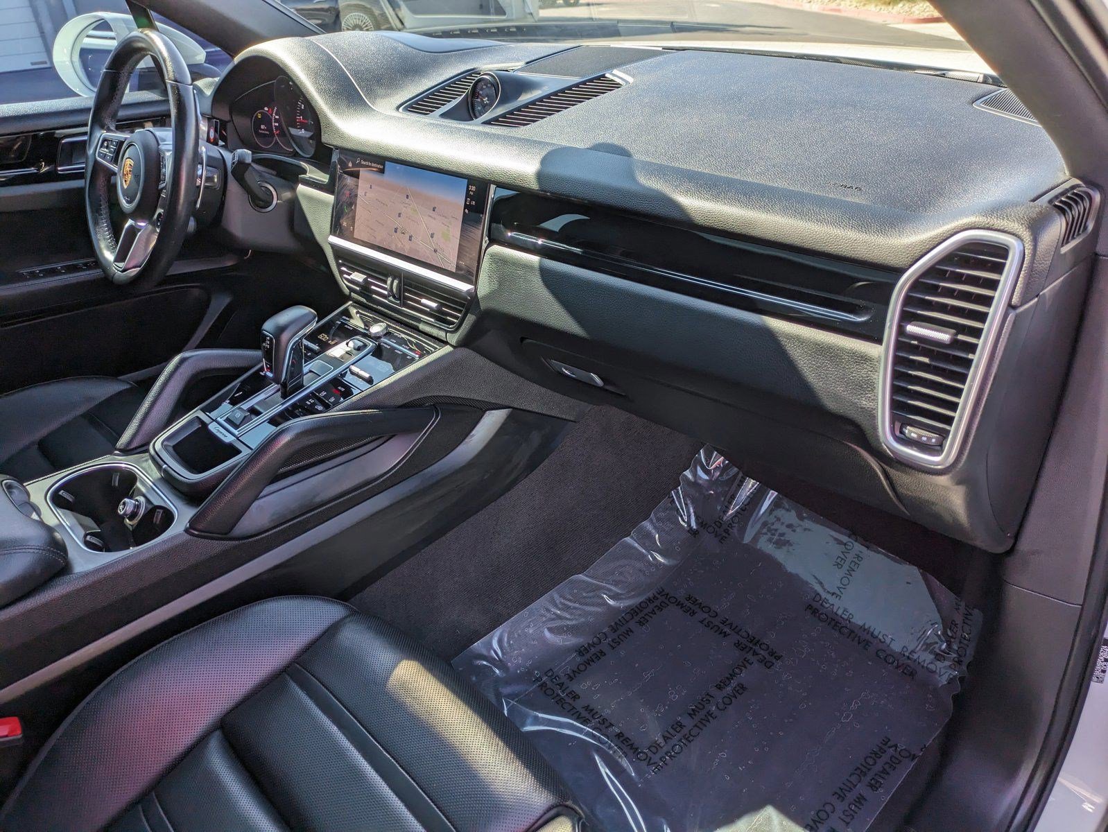 Certified 2023 Porsche Cayenne Coupe image 23