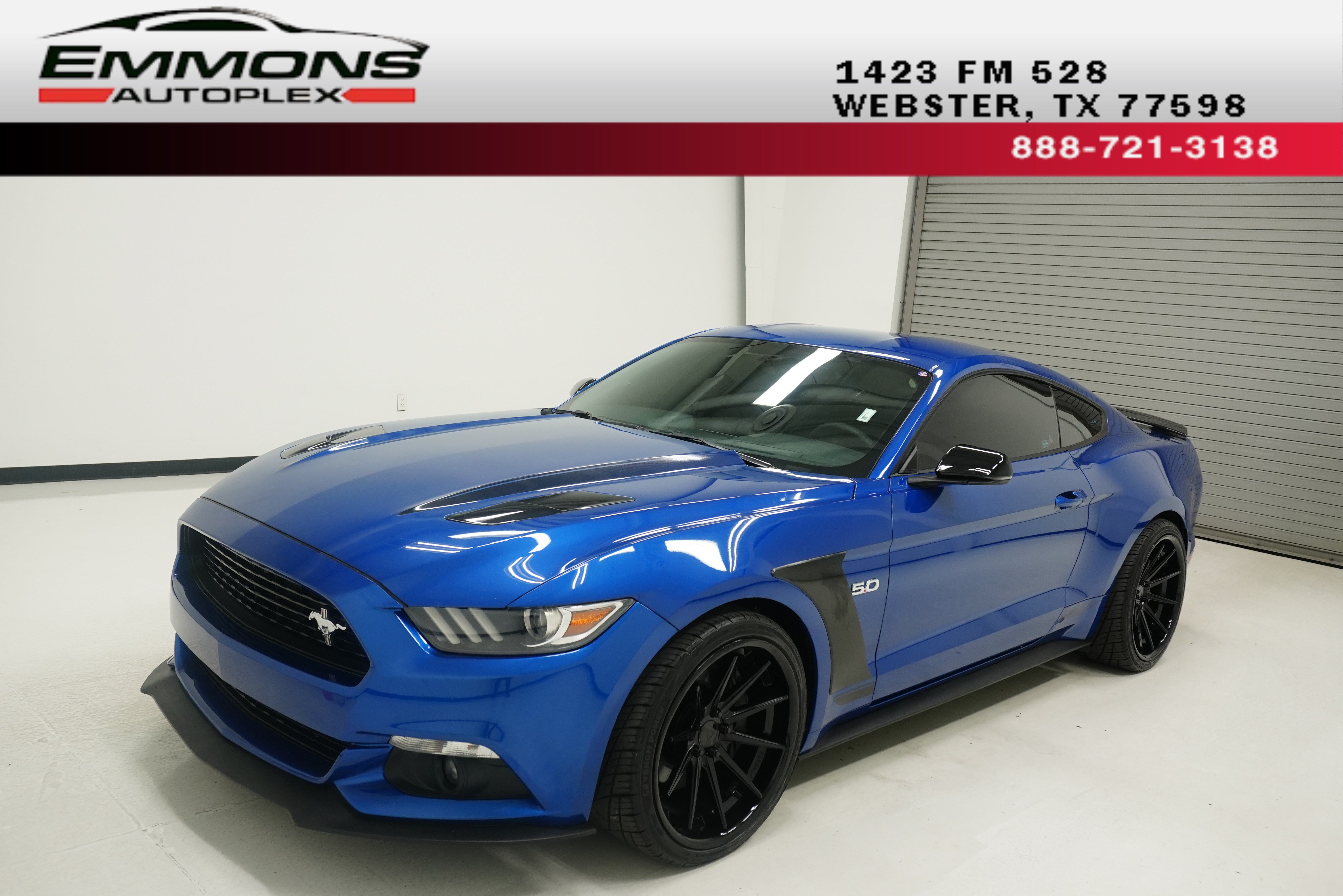 Used 2017 Ford Mustang GT Premium w/ Equipment Group 401A RWD image 1