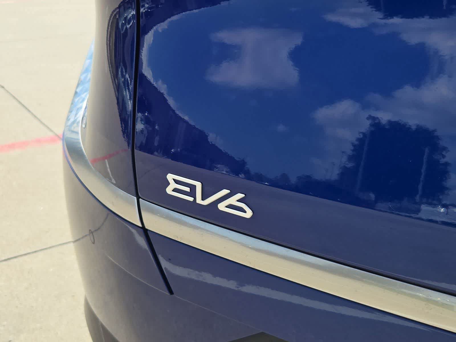 Certified 2023 Kia EV6 Wind w/ Wind Technology Package RWD image 12