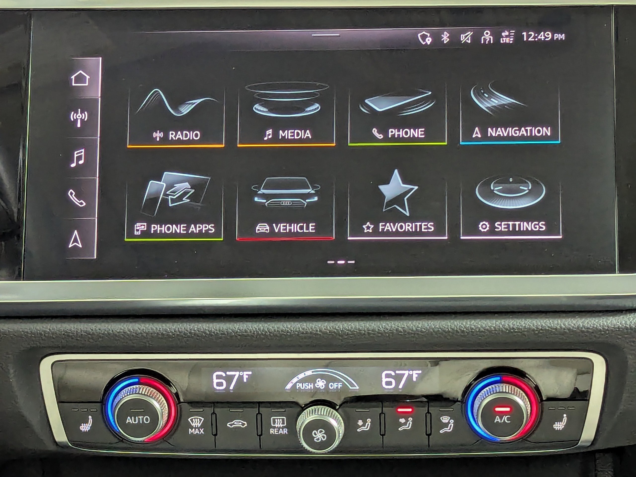 Certified 2025 Audi Q3 2.0T Premium Plus w/ Premium Plus Package image 16