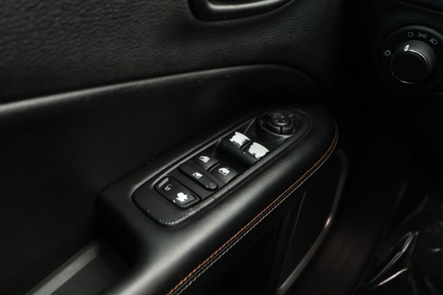 Used 2020 Jeep Compass Sport image 17