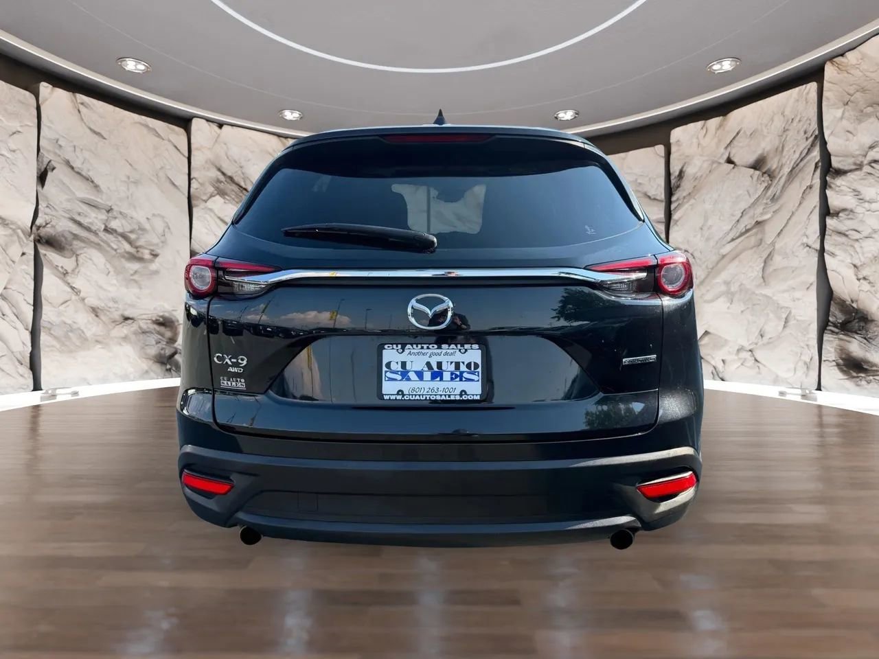 Used 2023 MAZDA CX-9 Touring image 4
