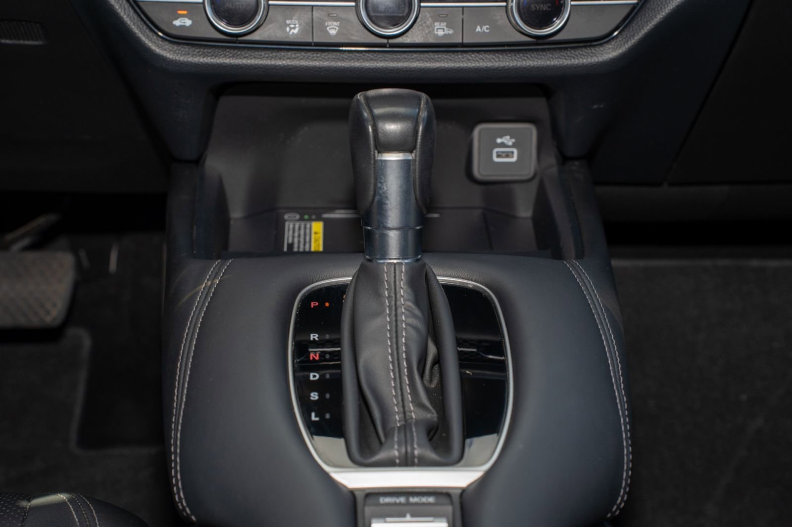 Certified 2024 Honda HR-V EX-L image 26