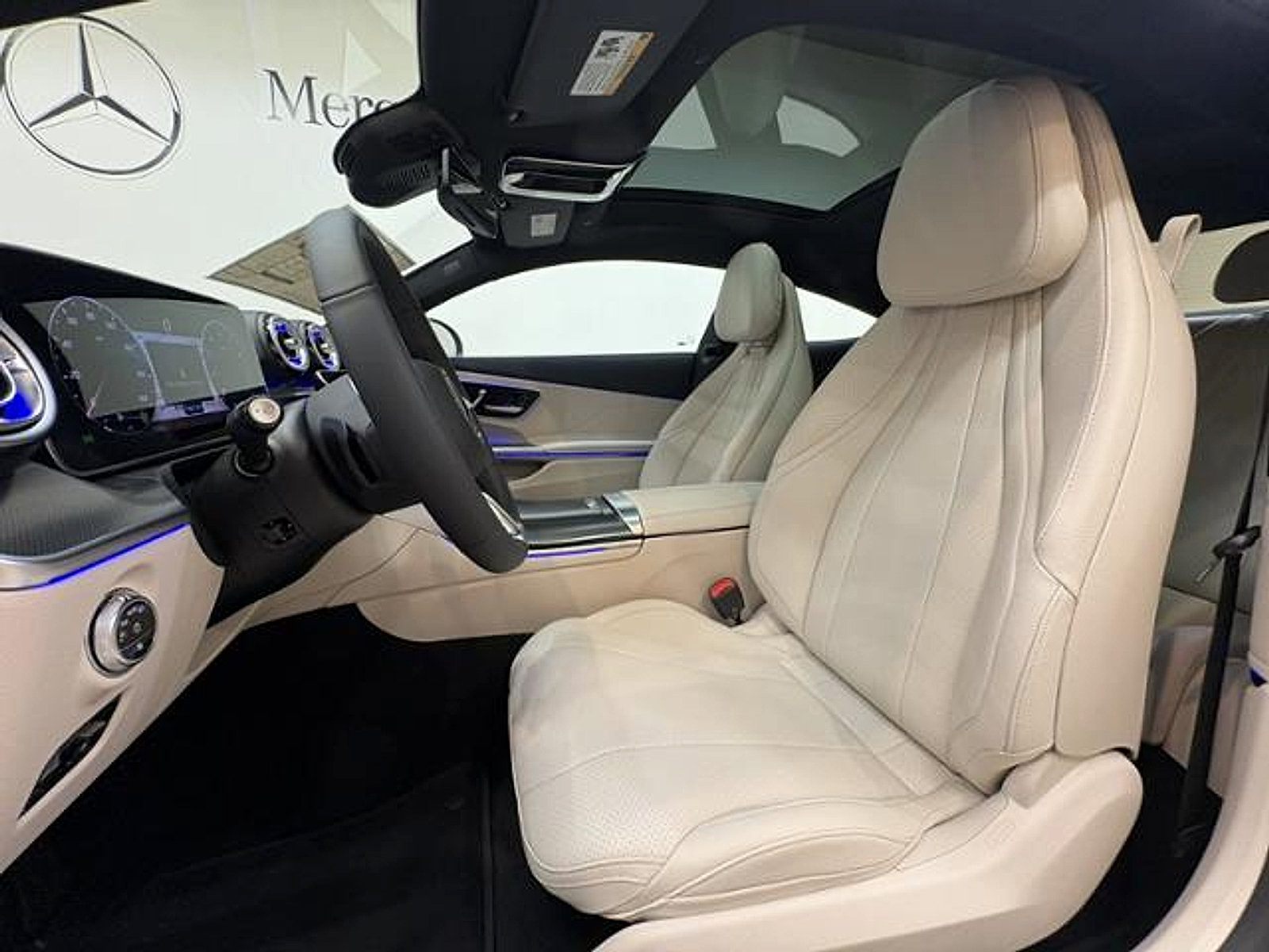 New 2026 Mercedes-Benz CLE 300 4MATIC Coupe image 20