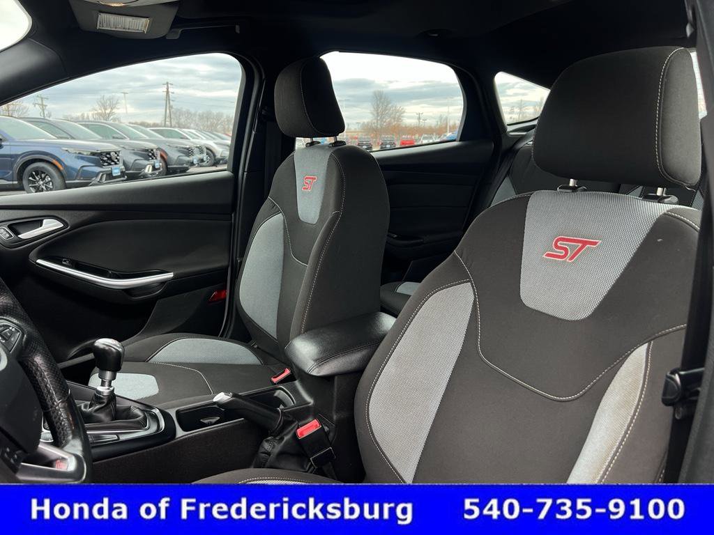 Used 2016 Ford Focus ST image 17