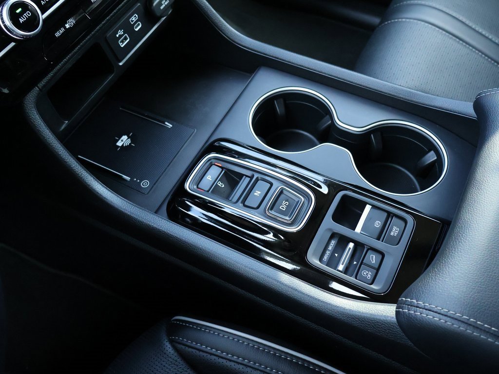 Used 2023 Honda Pilot Elite image 25