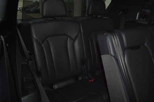 Used 2019 Audi Q7 3.0T Premium Plus w/ Premium Plus Package AWD/4WD image 48