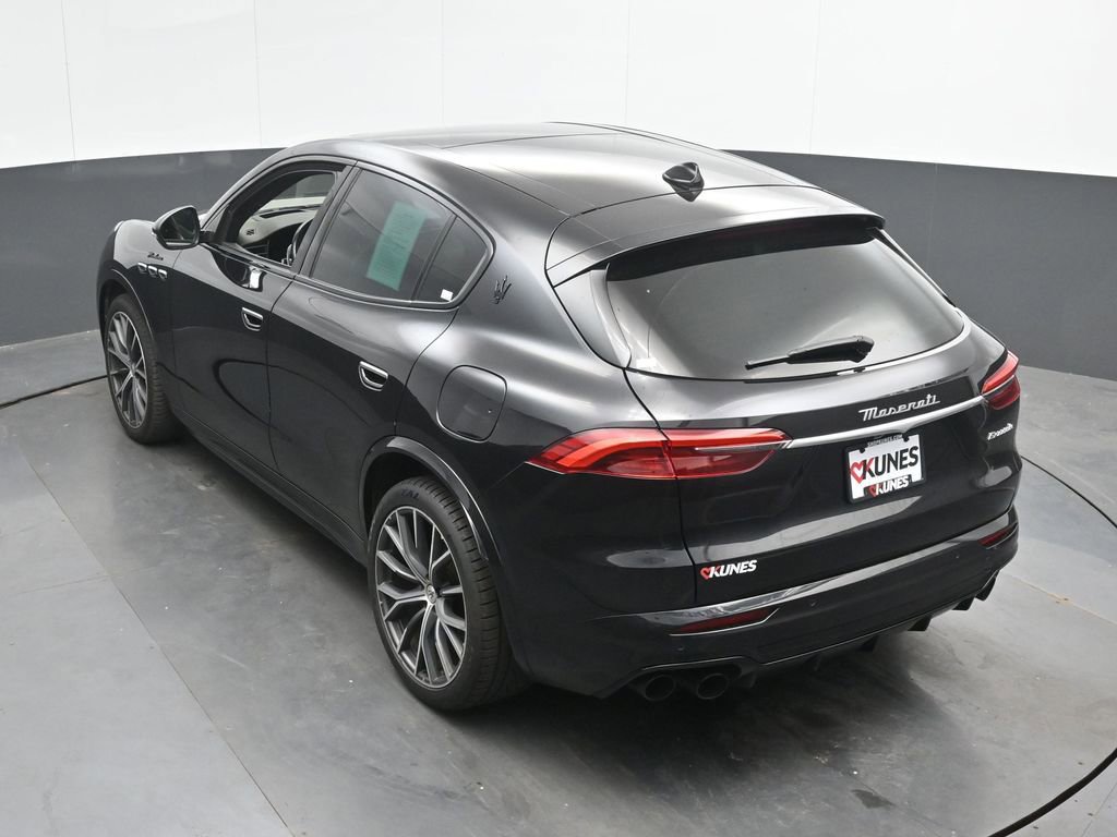 Used 2023 Maserati Grecale Modena AWD/4WD image 38
