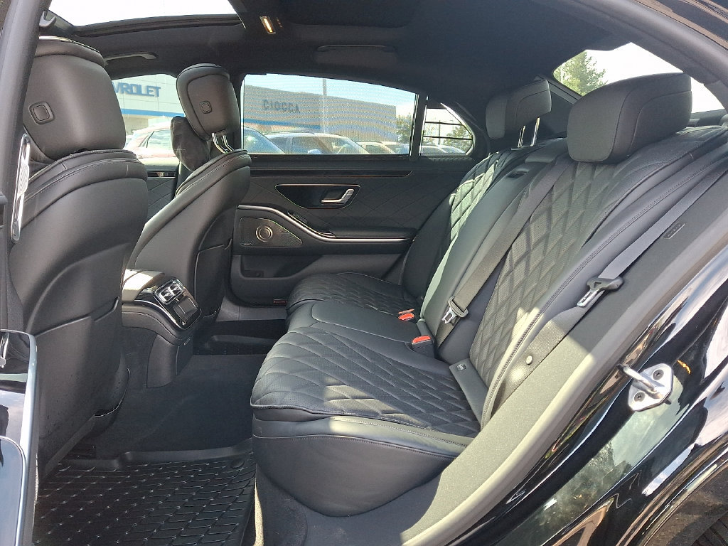 Used 2022 Mercedes-Benz S 500 4MATIC image 15