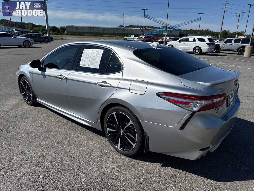 Used 2019 Toyota Camry XSE FWD image 4