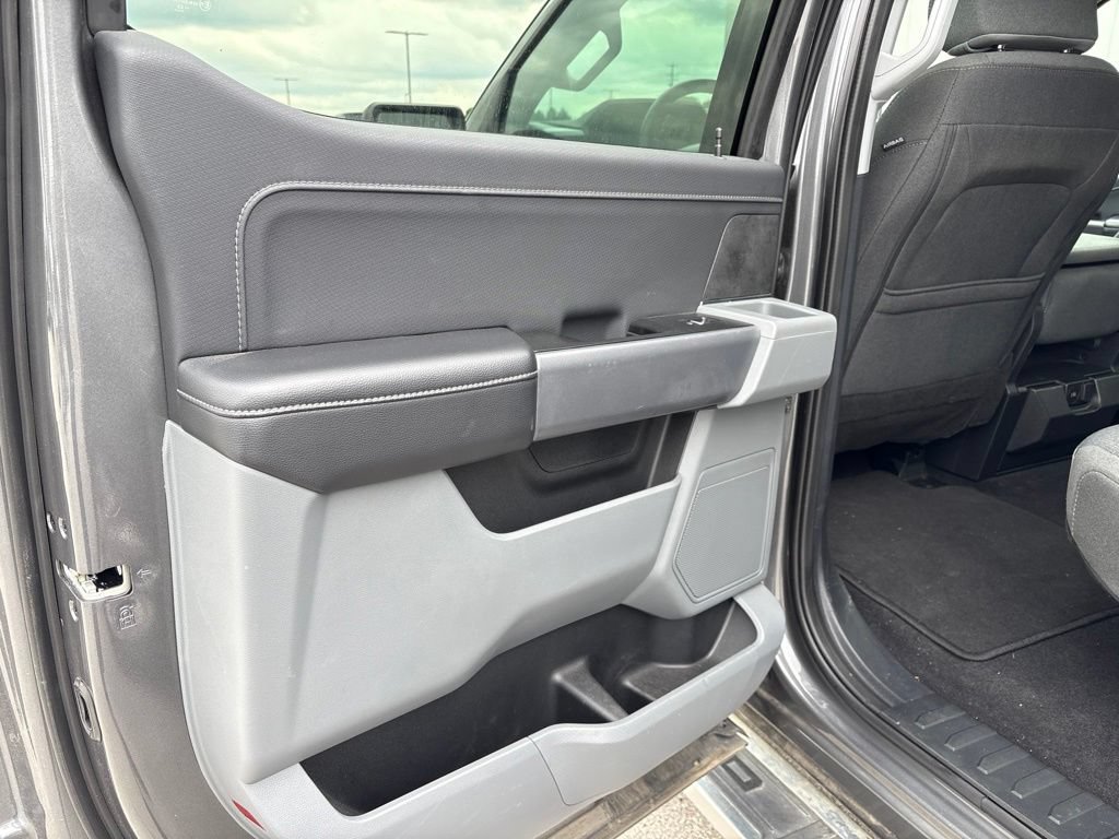 Used 2025 Ford F150 XLT w/ Equipment Group 301A Standard AWD/4WD image 18