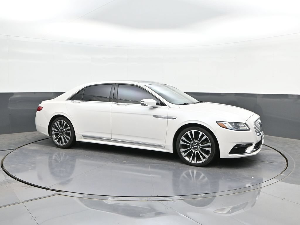 Used 2017 Lincoln Continental Reserve w/ Technology Package FWD image 17
