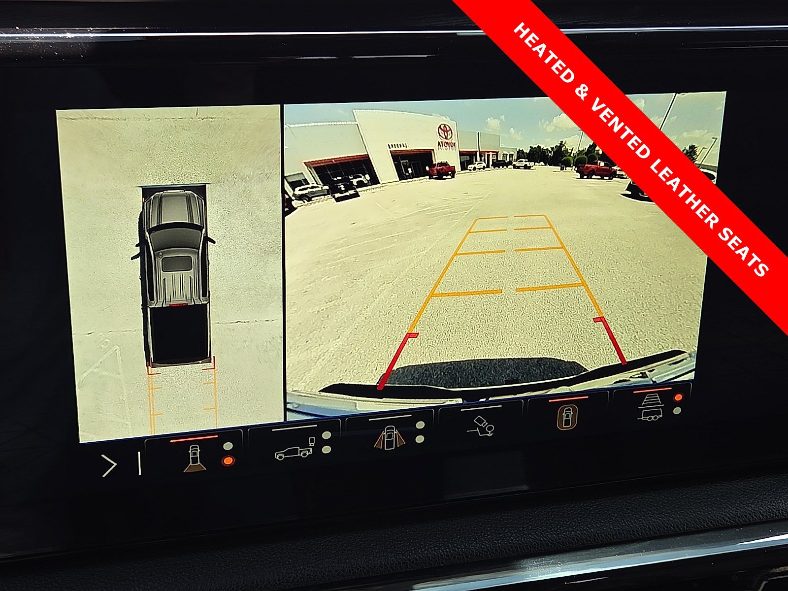Used 2024 GMC Sierra 1500 AT4 w/ Technology Package AWD/4WD image 18