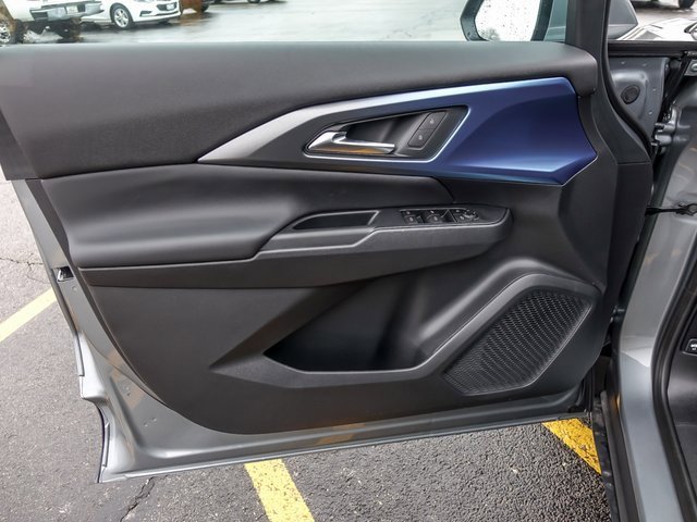 New 2026 Chevrolet Equinox EV LT image 12