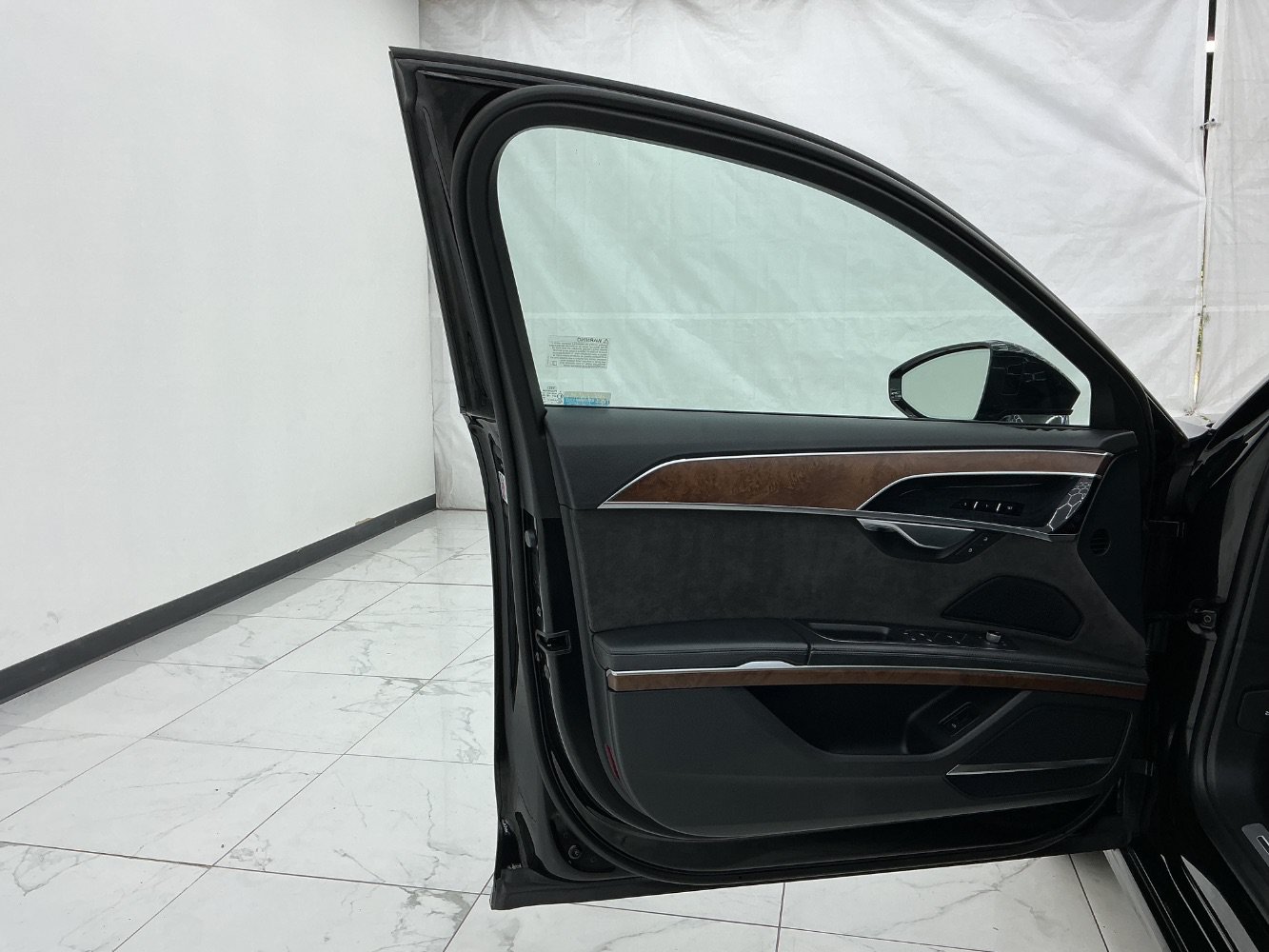 Used 2021 Audi A8 L 3.0T w/ Executive Plus Package AWD/4WD image 19
