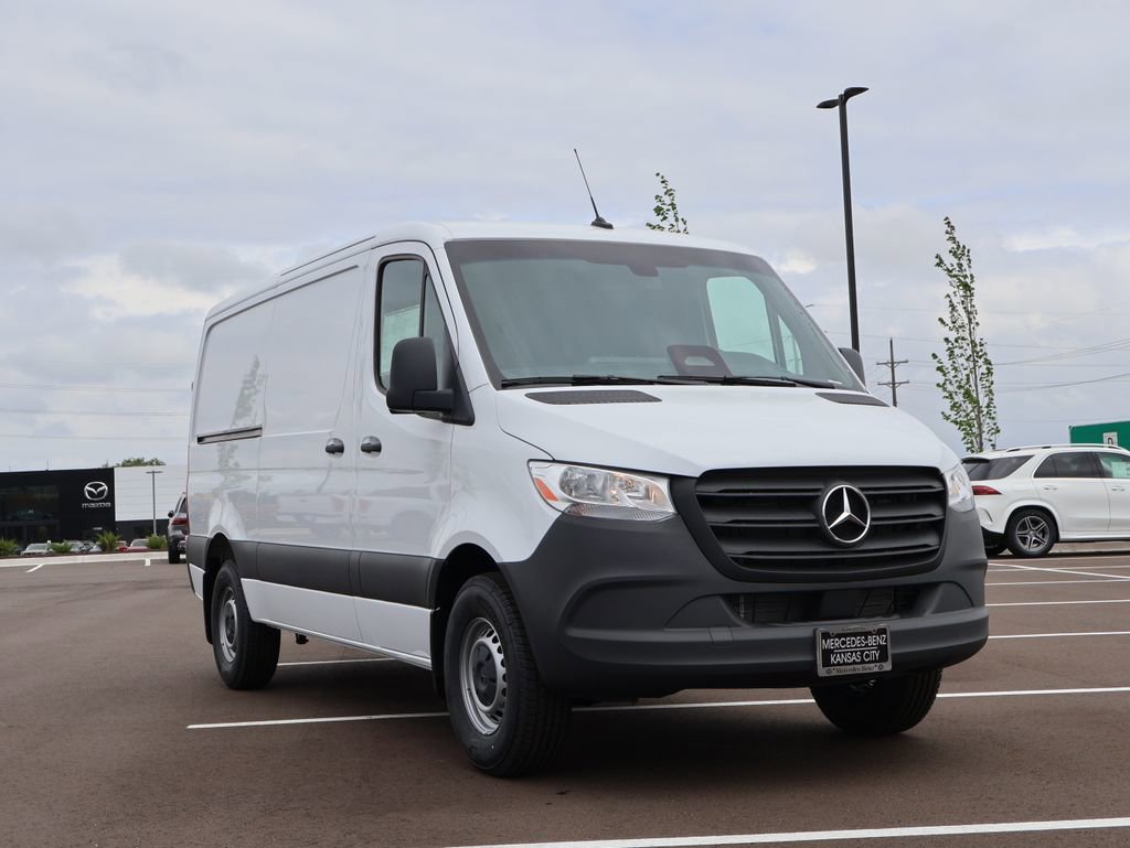 New 2026 Mercedes-Benz Sprinter 144 Cargo image 3