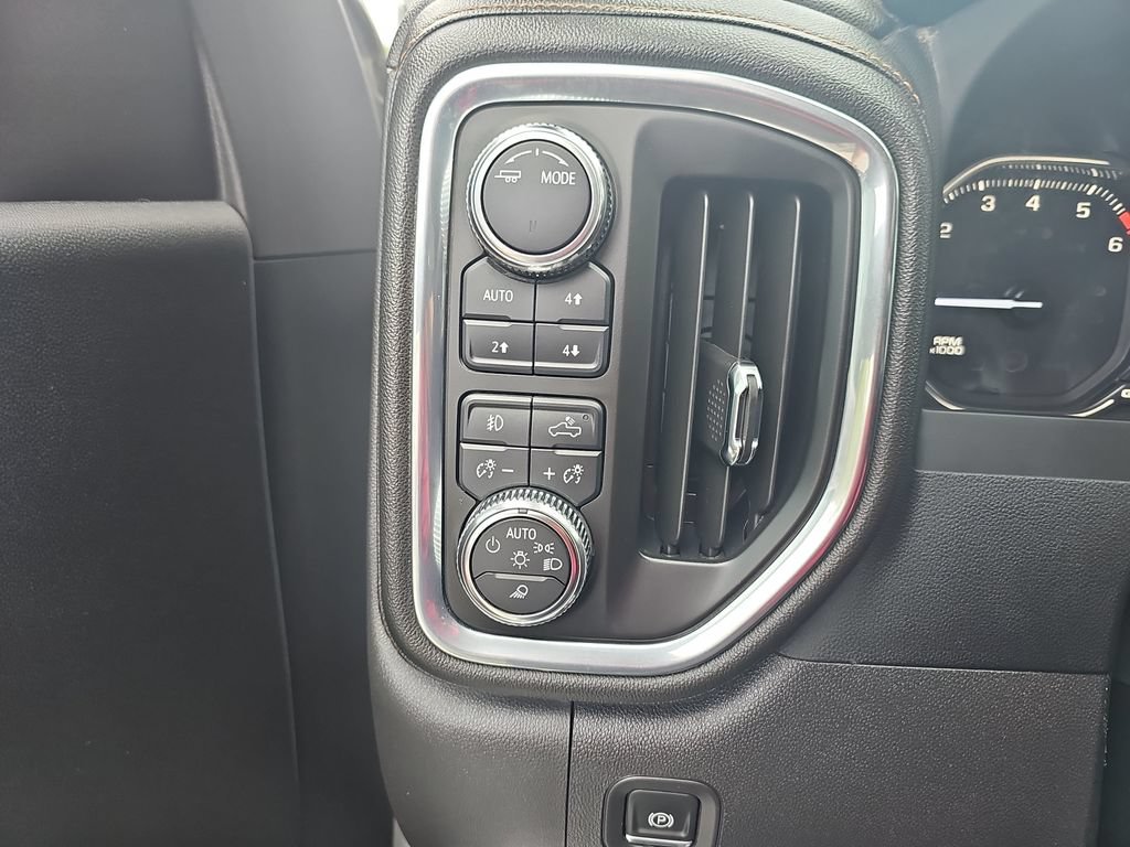 Used 2022 GMC Sierra 1500 AT4 AWD/4WD image 34