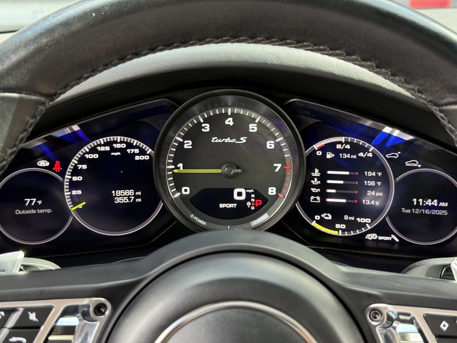 Used 2021 Porsche Cayenne Turbo S image 25