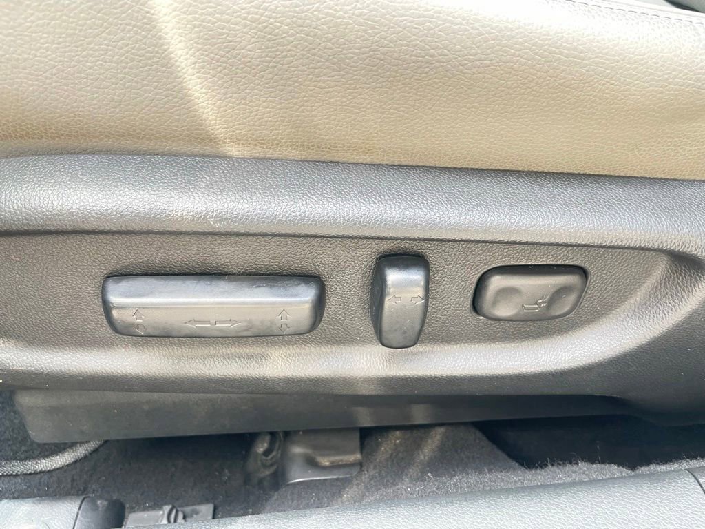 Used 2017 Honda Accord EX-L image 16