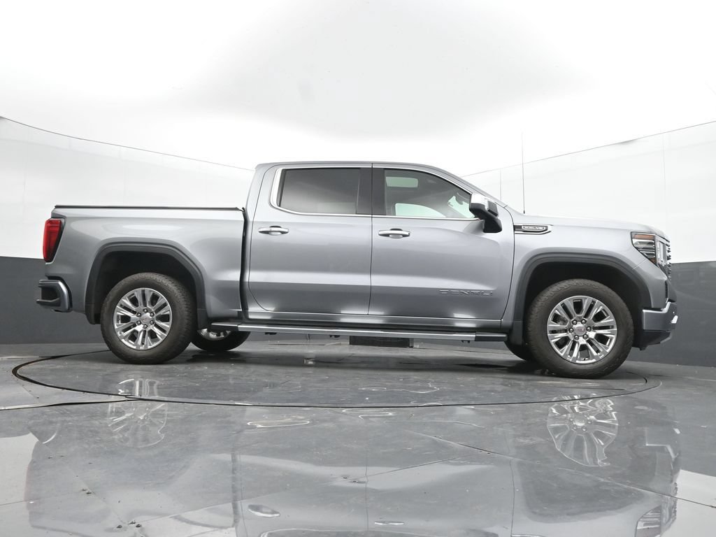 Used 2024 GMC Sierra 1500 Denali AWD/4WD image 24