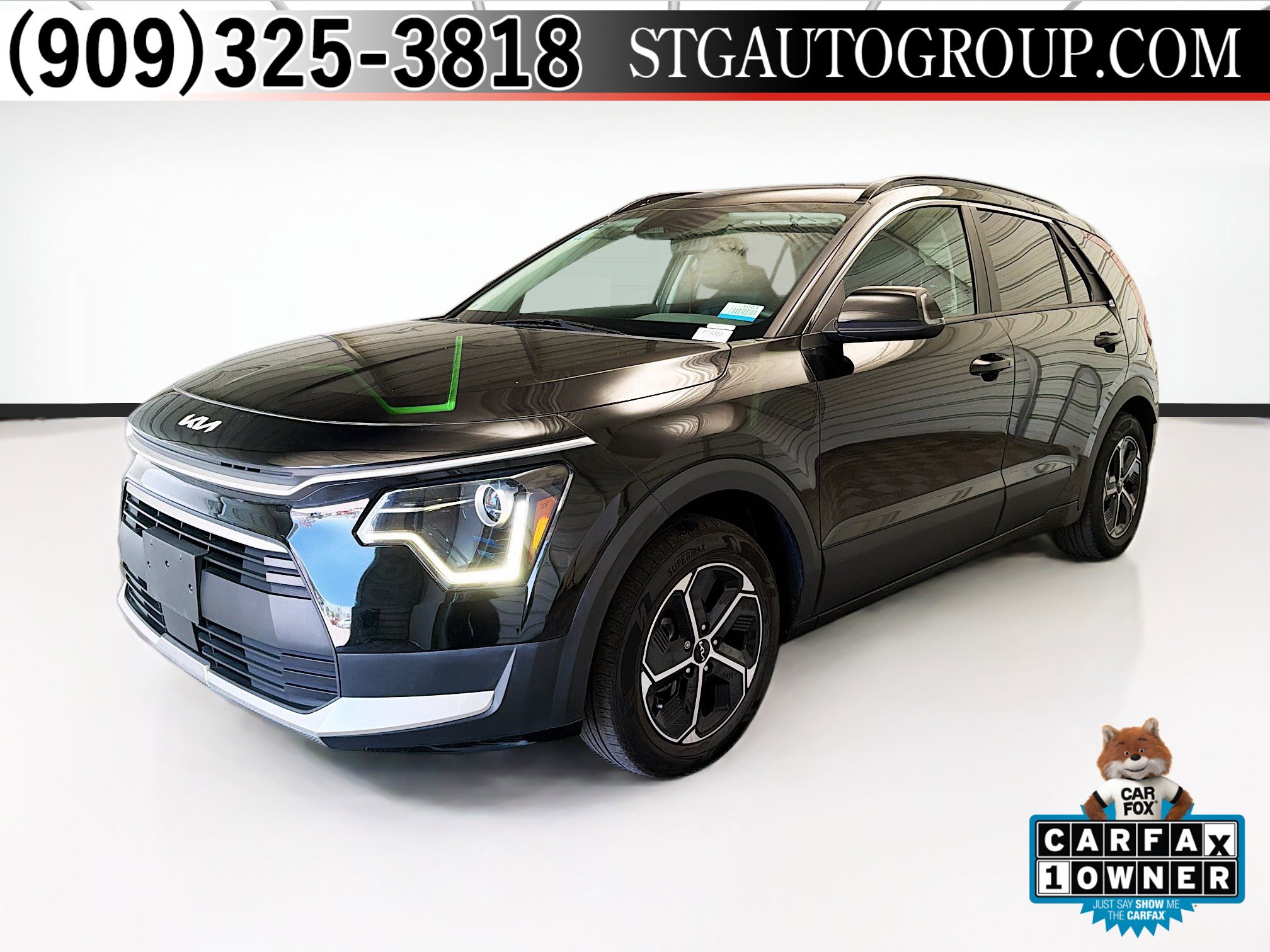 Used 2024 Kia Niro EX FWD image 1