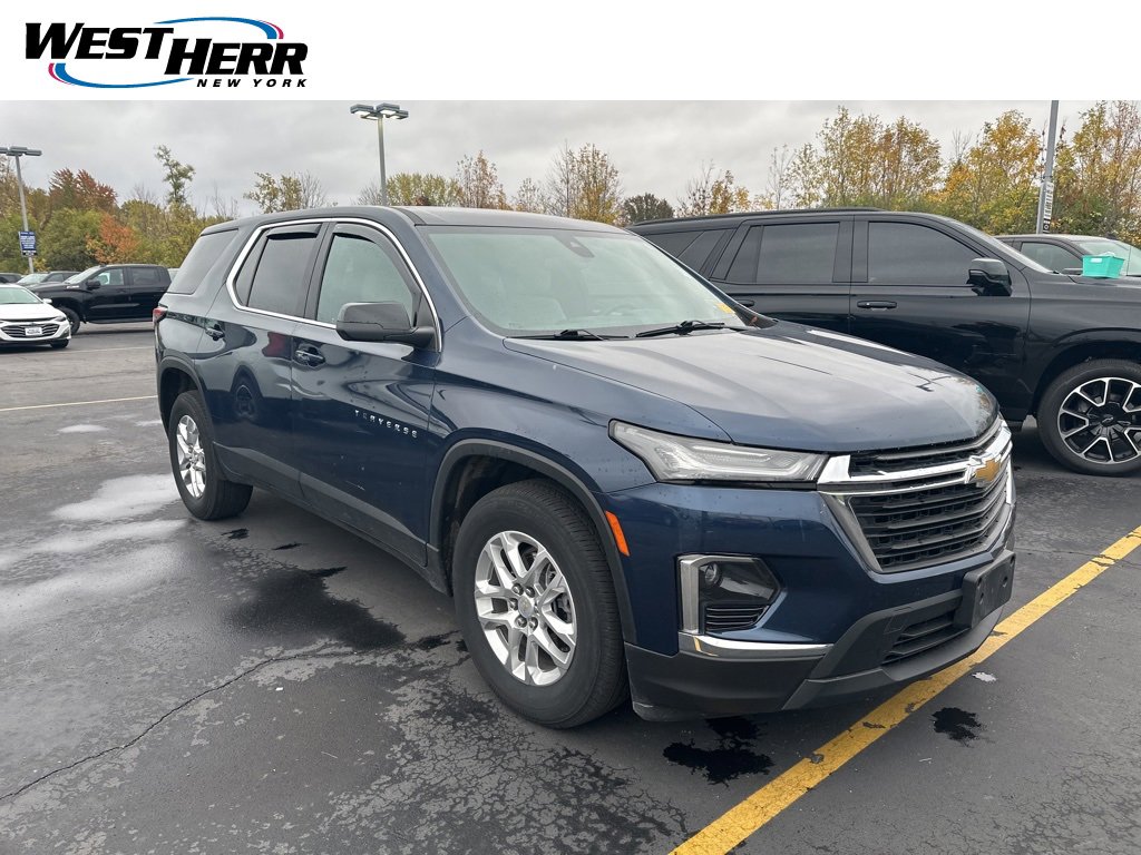 Used 2023 Chevrolet Traverse LS