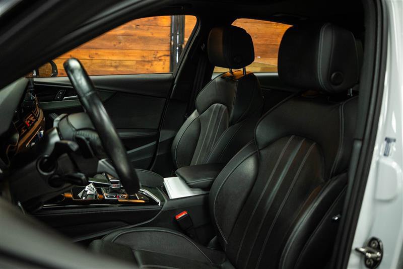 Used 2021 Audi A4 2.0T Premium Plus w/ Premium Plus Package image 9