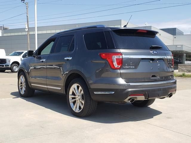 Used 2018 Ford Explorer Limited w/ Equipment Group 301A AWD/4WD image 7
