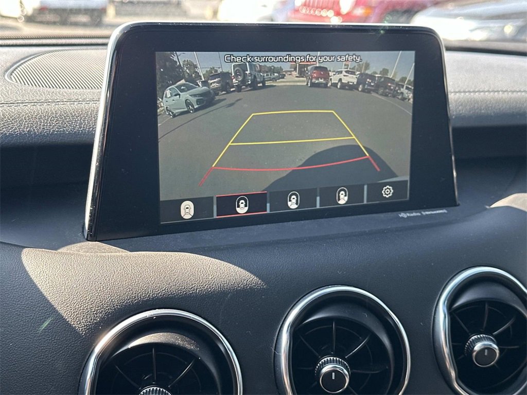 Used 2021 Kia Stinger GT2 image 32