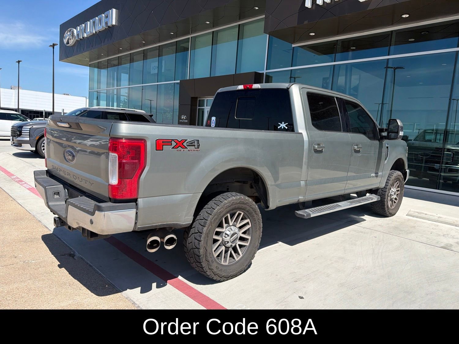 Used 2019 Ford F250 Lariat w/ Lariat Value Package AWD/4WD image 6