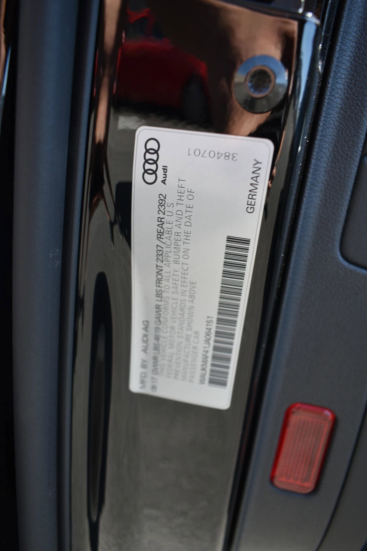 Used 2018 Audi A4 2.0T Ultra Premium w/ Convenience Package image 7