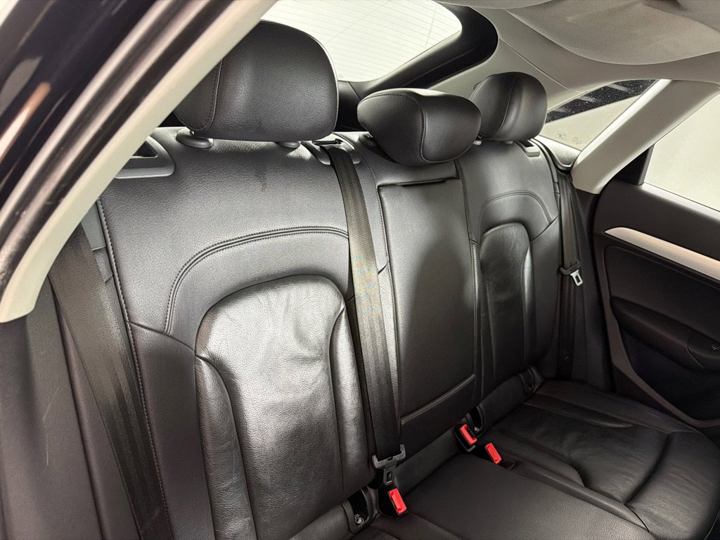 Used 2015 Audi Q3 2.0T Premium Plus w/ Driver Assistance Package FWD image 23