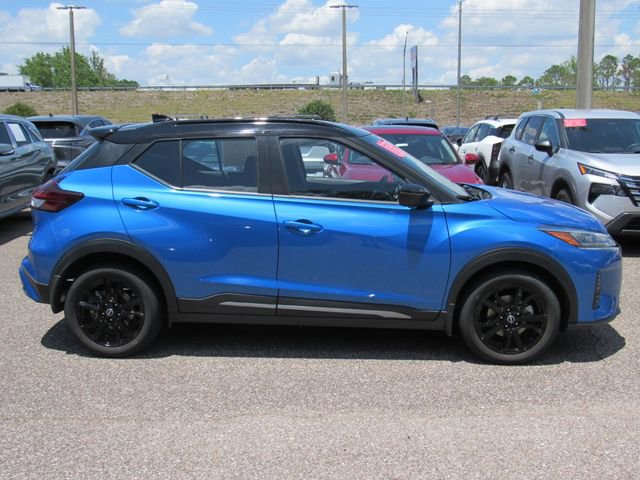 Used 2024 Nissan Kicks SR FWD image 2