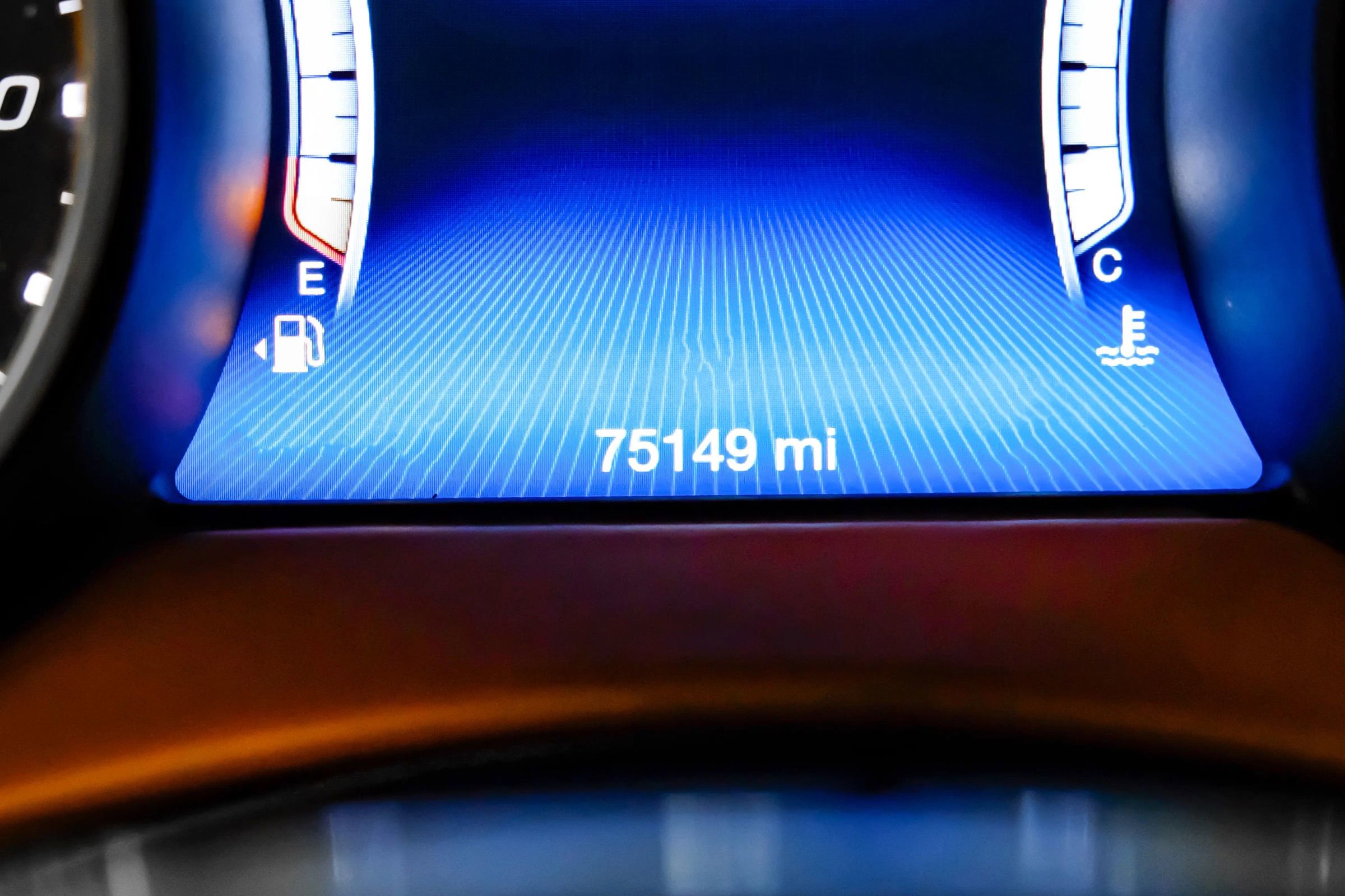 Used 2018 Maserati Levante GranLusso image 12