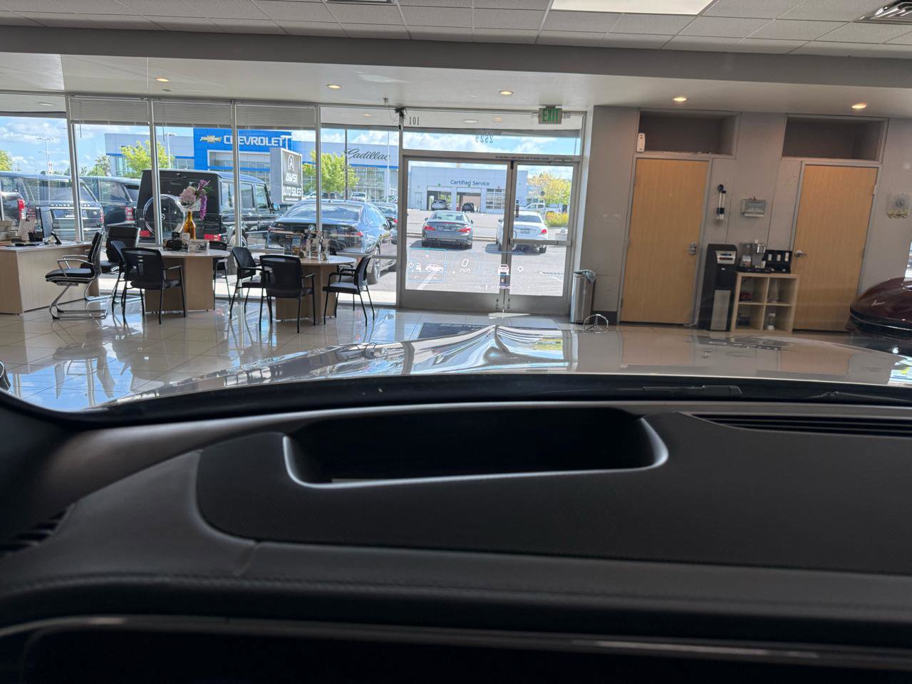 Used 2021 Mercedes-Benz GLS 450 4MATIC image 14