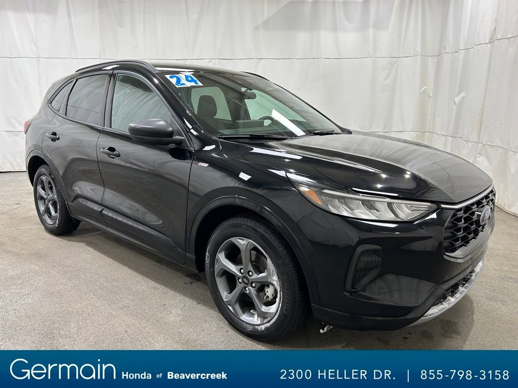 Used 2024 Ford Escape ST-Line w/ Tech Pack #1 image 2