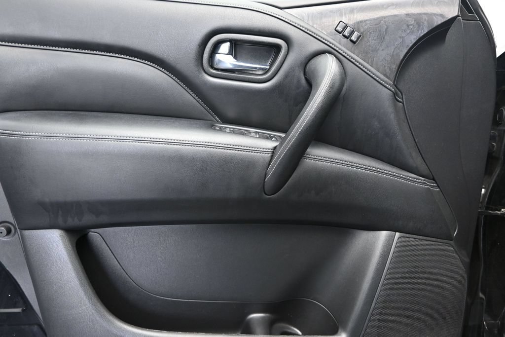 Used 2021 INFINITI QX80 Luxe RWD image 11