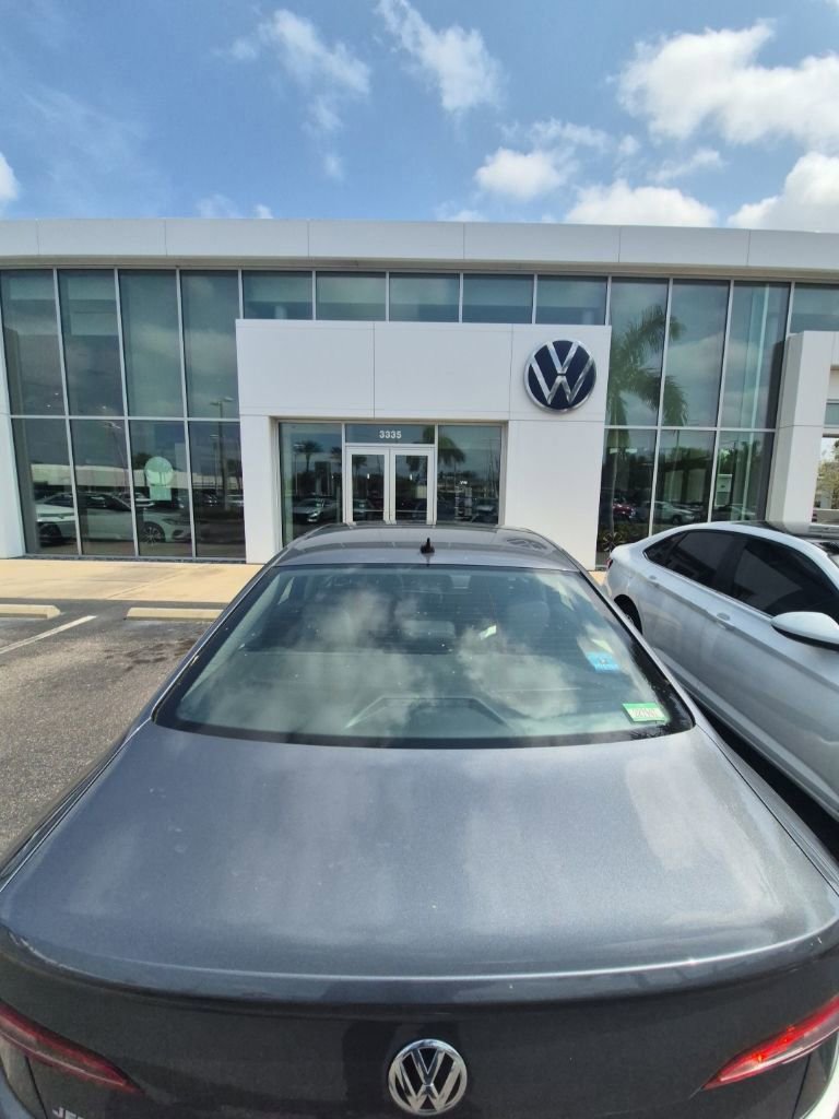 Used 2019 Volkswagen Jetta SE image 4