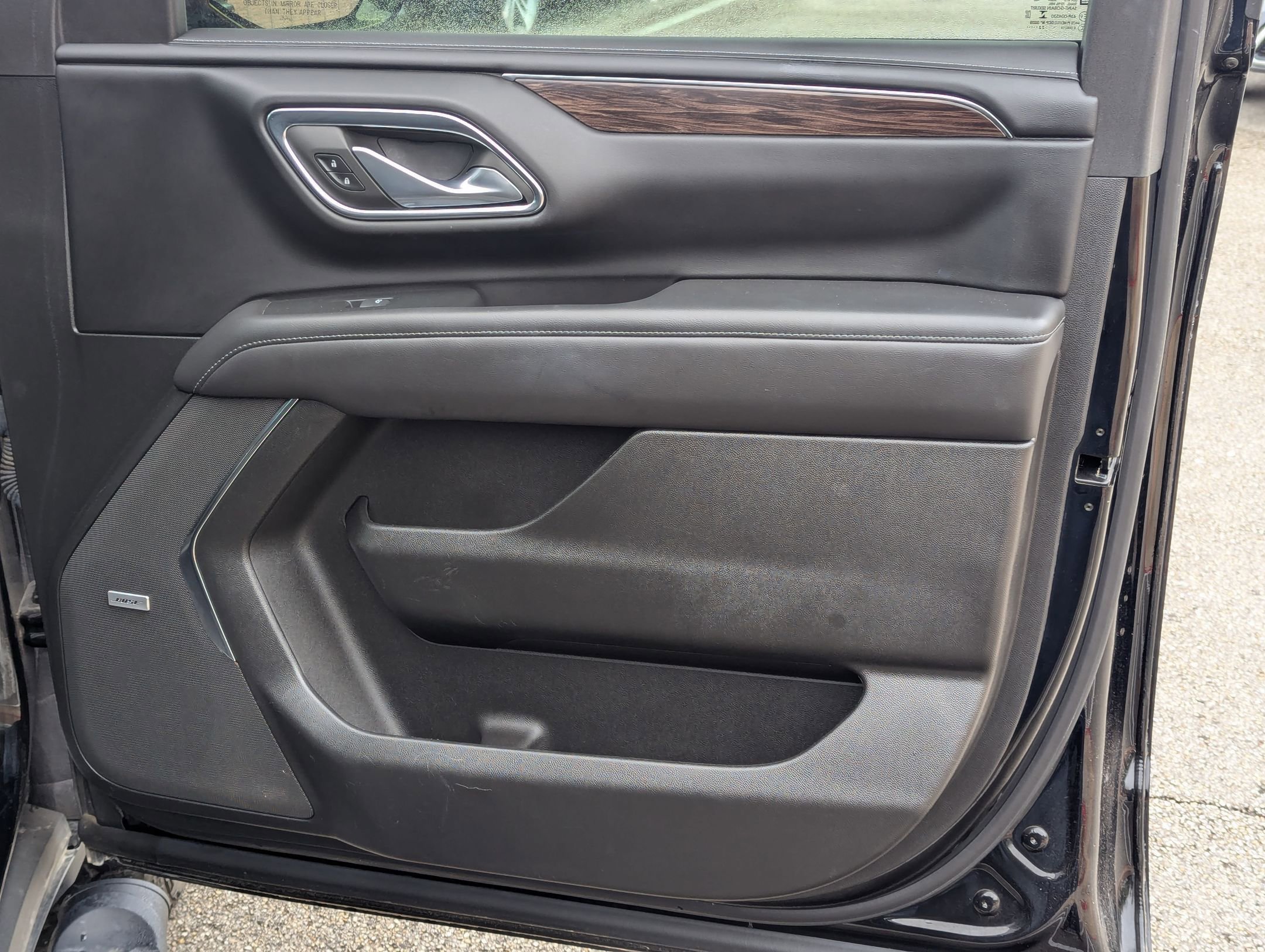 Used 2023 Chevrolet Tahoe Z71 w/ Luxury Package image 29