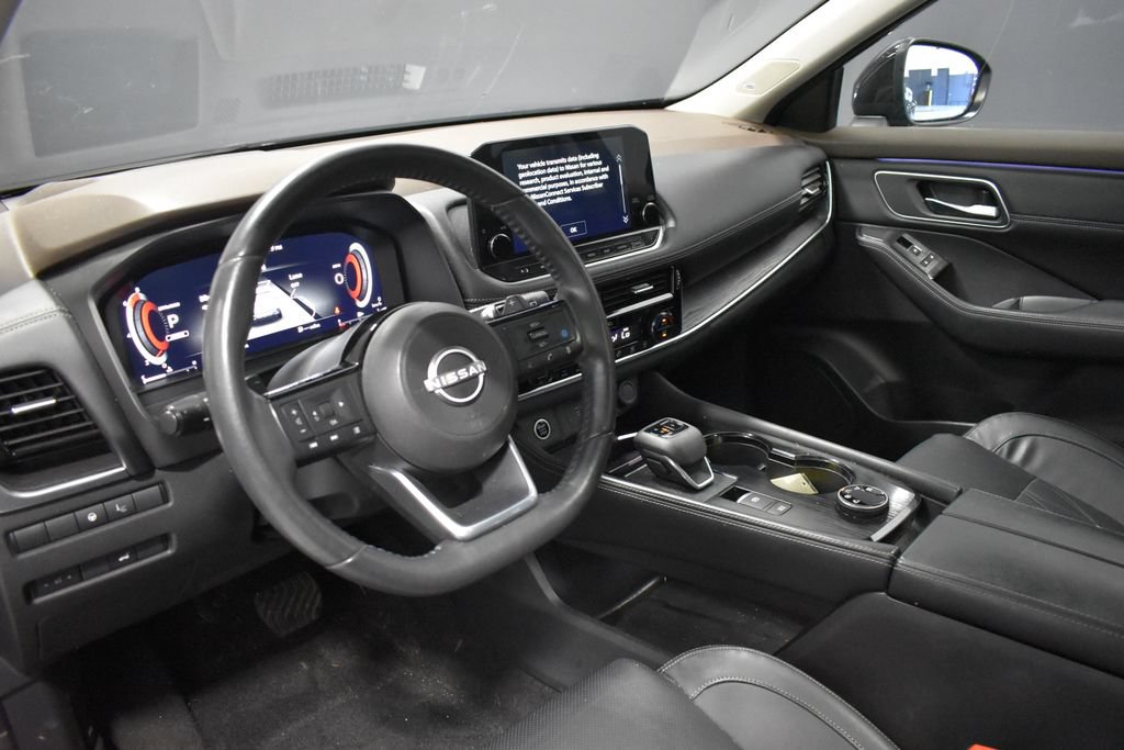 Certified 2023 Nissan Rogue Platinum w/ Platinum Premium Package AWD/4WD image 4